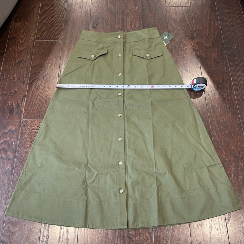 Tuckernuck Women Olive Green Brynn Skirt Button Midi Skirt Size 4 NEW - Picture 3 of 9